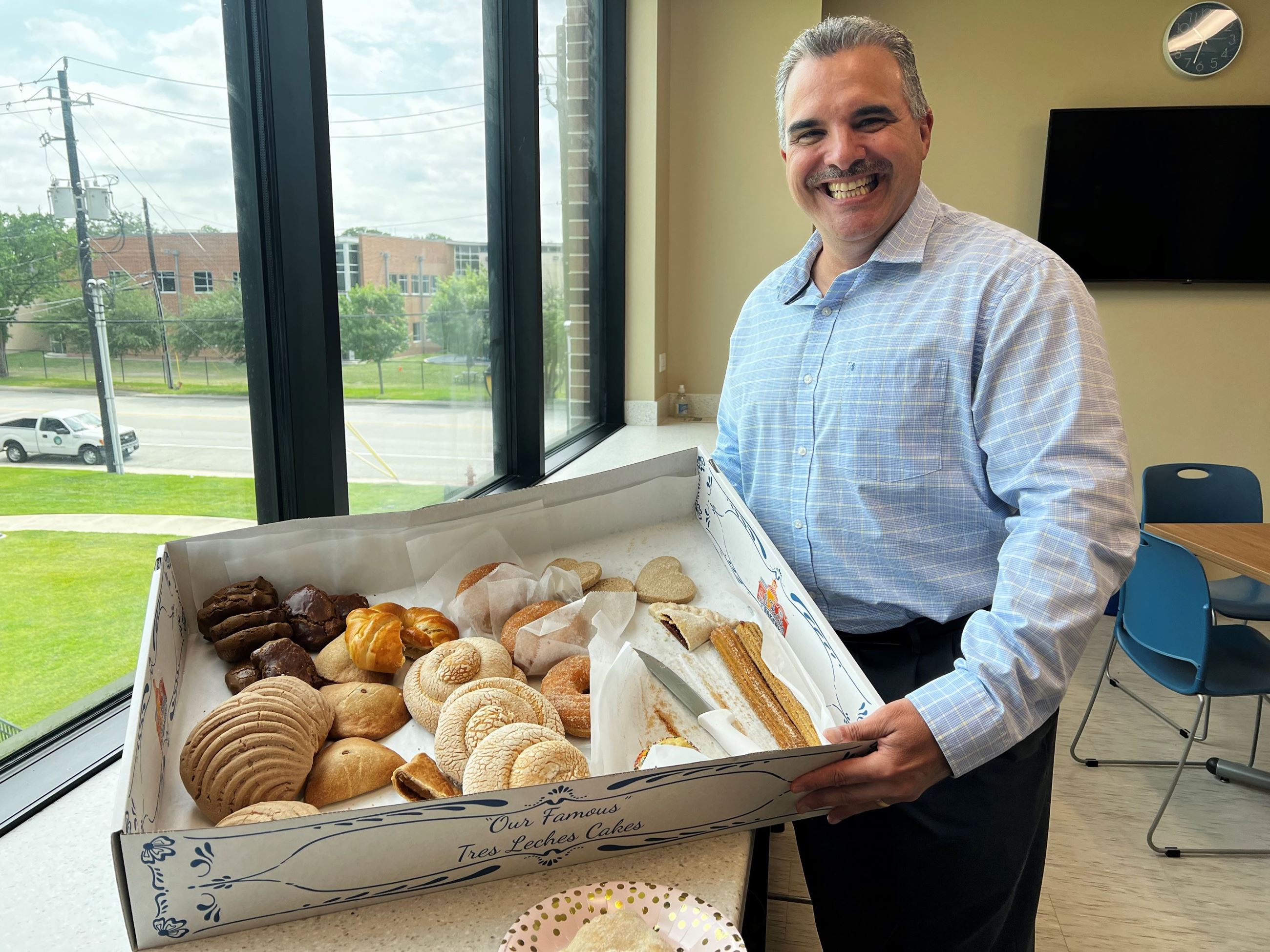 Jorge with Pan Dulce edit